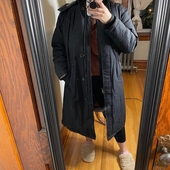 Lands’ End Long Winter Puffer Coat - Picture 2 of 10